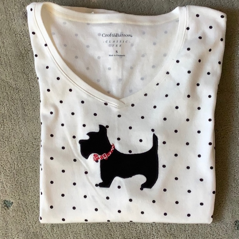 Croft & Barrow Scotty Dog V-Neck Tee SZ S NWT